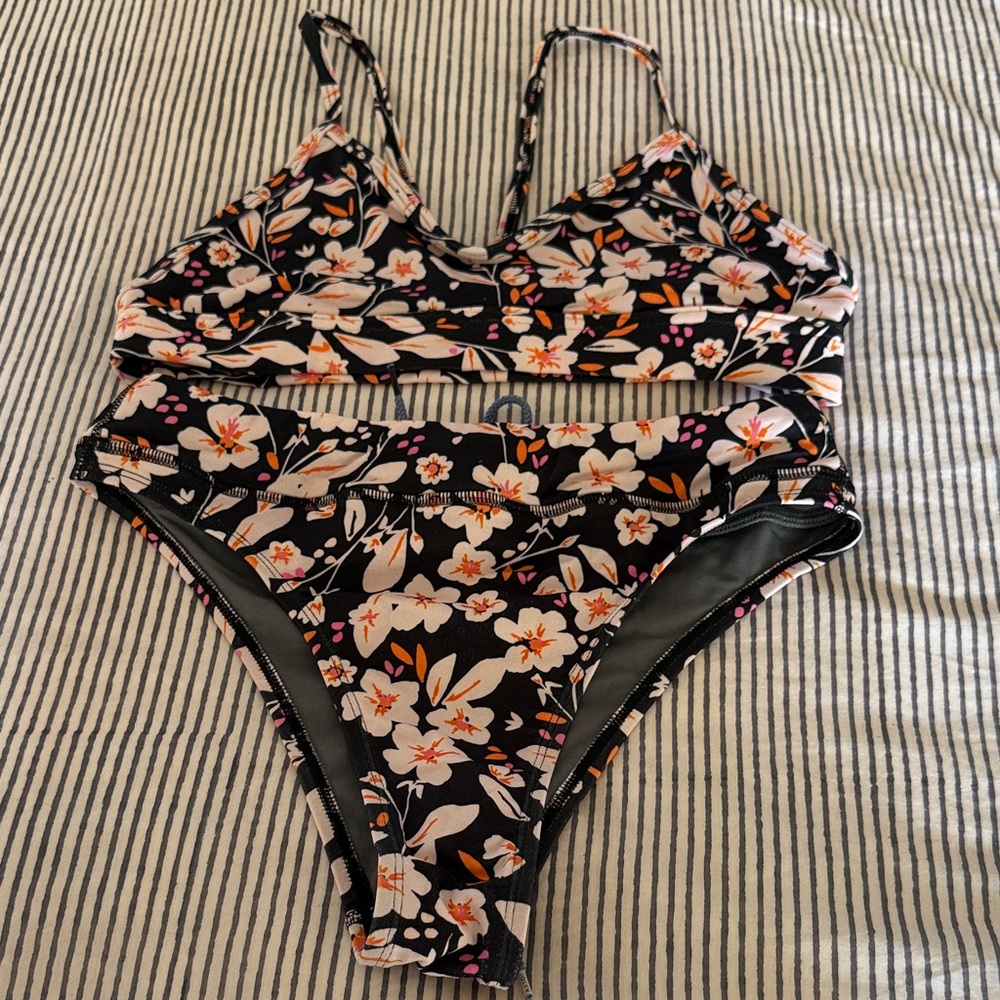 Jolyn Clothing Floral Print Bra - Black and Orange
